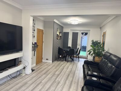 Chalk Road, 2 bedroom Semi Detached House for sale, &pound;475,000