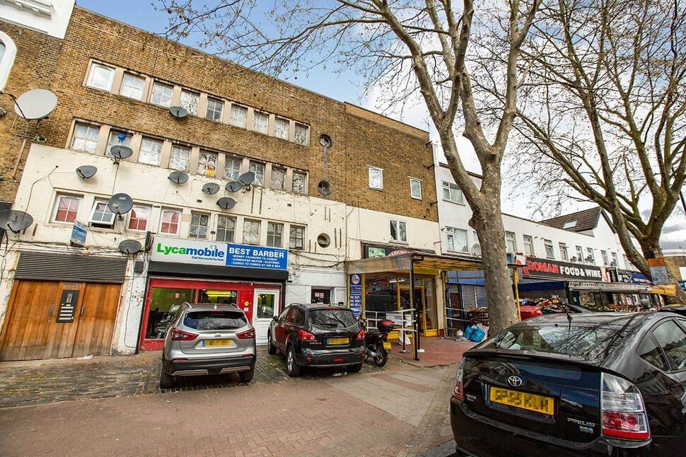 Main image of 2 bedroom Flat for sale, Barking Road, London, E13