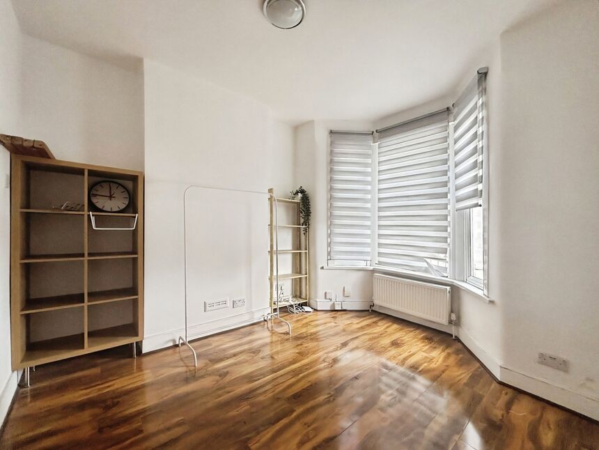 Main image of 2 bedroom Mid Terrace House for sale, Chargeable Street, London, E16