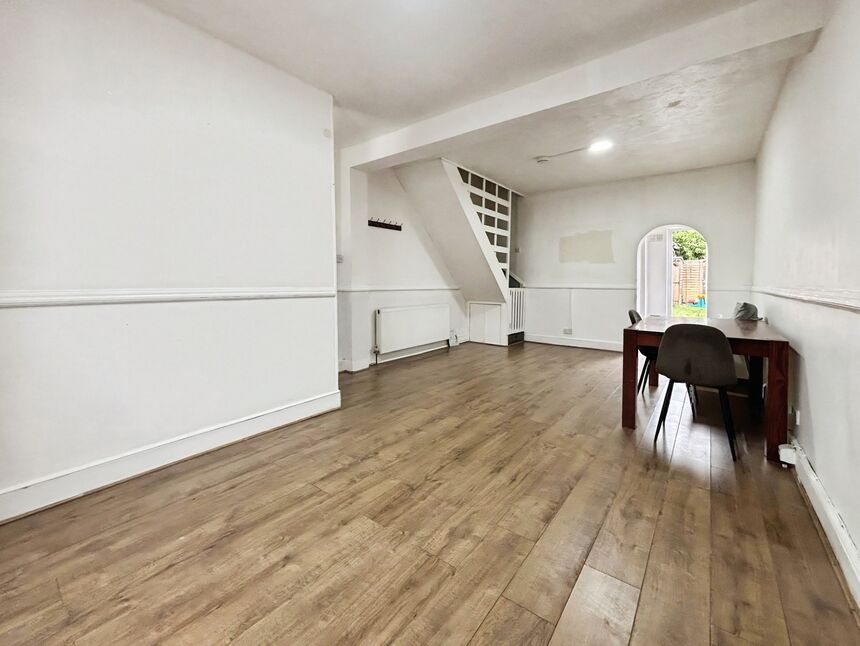 Main image of 2 bedroom Mid Terrace House for sale, Kingsland Road, London, E13