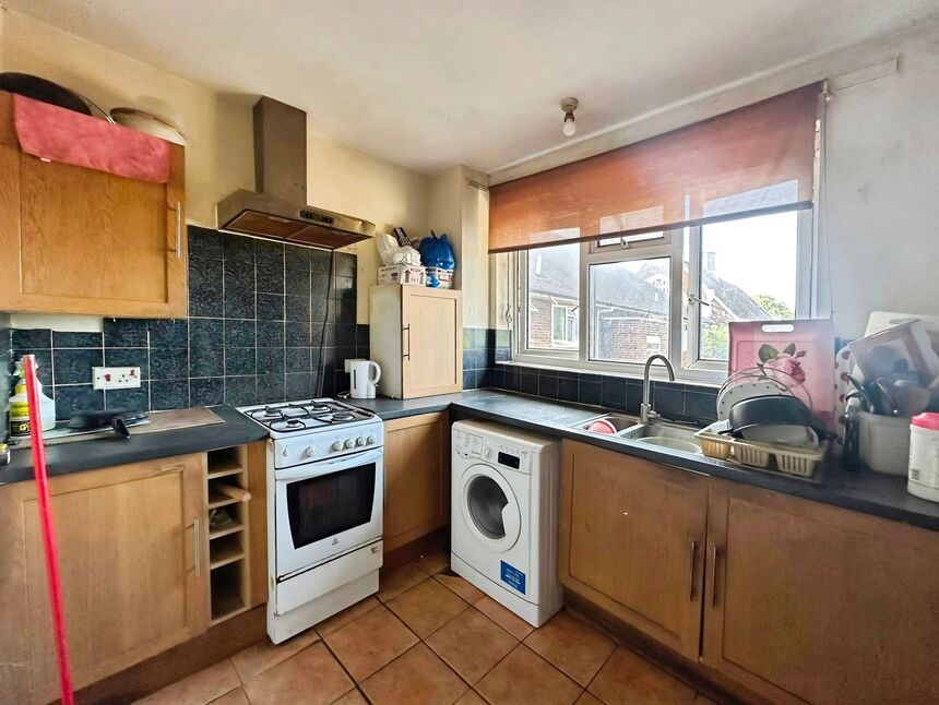 Main image of 3 bedroom Flat for sale, Wren Close, London, E16