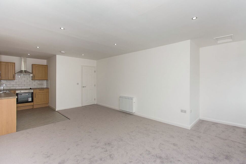Main image of 1 bedroom  Flat to rent, Market Place, Pontefract, West Yorkshire, WF8