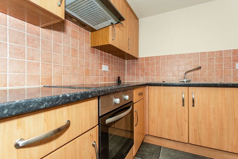 Open Plan Kitchen / Living