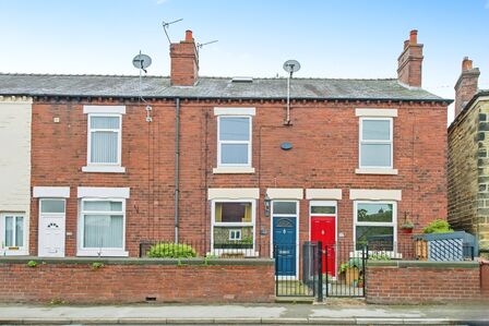 Bell Lane, 3 bedroom Mid Terrace House to rent, £875 pcm