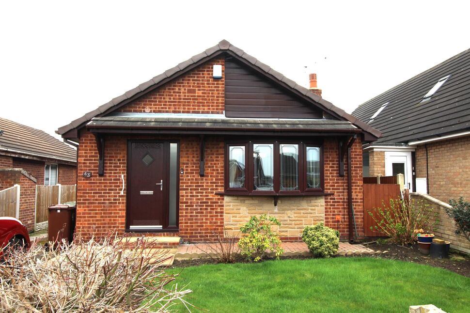 Main image of 2 bedroom Detached Bungalow for sale, Nunns Lane, Featherstone, West Yorkshire, WF7