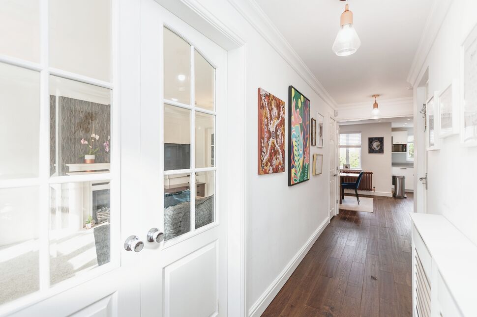 4 bedroom Detached House for sale, Willow Bank Drive, Pontefract, WF8