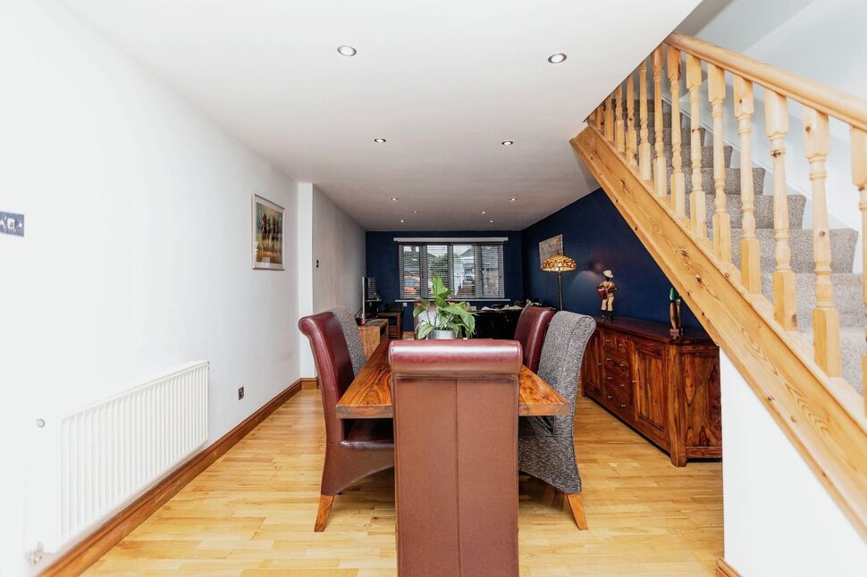 4 bedroom Semi Detached House for sale, Pendennis Avenue, South Elmsall