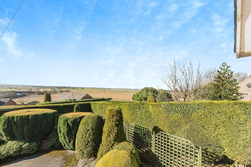 3 bedroom Detached Bungalow for sale, Field Lane, Upton, WF9 £400,000