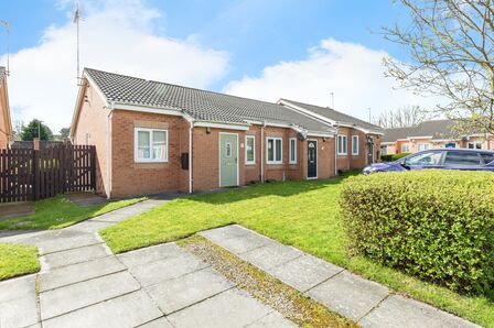Lakeside Meadows, 2 bedroom Semi Detached Bungalow for sale, £116,000
