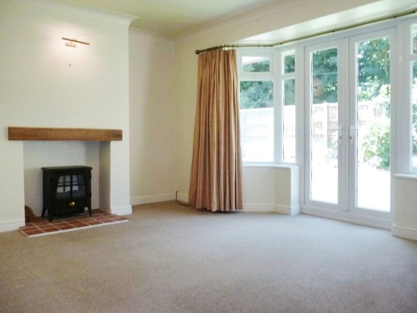 3 bedroom Detached Bungalow to rent, Mayors Walk, Pontefract, WF8 £