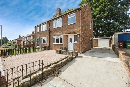 Sotheron Croft, 3 bedroom Semi Detached House for sale, £190,000