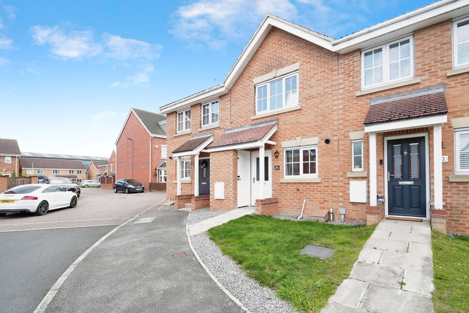 Main image of 2 bedroom Mid Terrace House for sale, Cherry Tree Walk, Knottingley, West Yorkshire, WF11