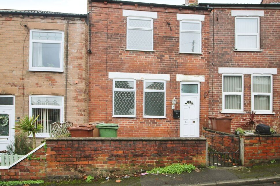 Main image of 2 bedroom Mid Terrace House for sale, Thackray Lane, Pontefract, West Yorkshire, WF8
