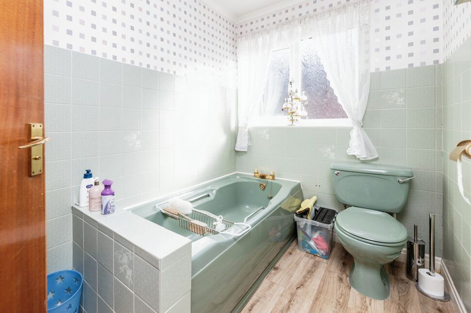Bathroom / WC