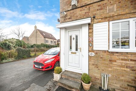 2 bedroom  Flat for sale