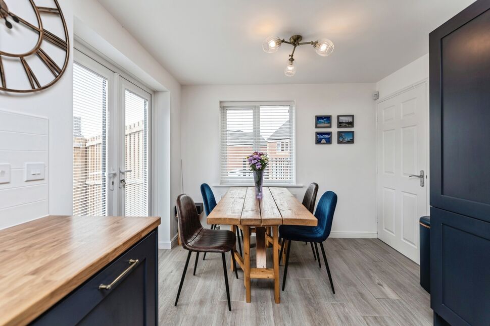Dining Kitchen