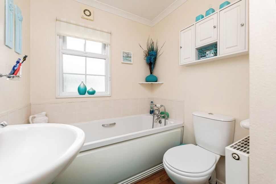 Bathroom / WC