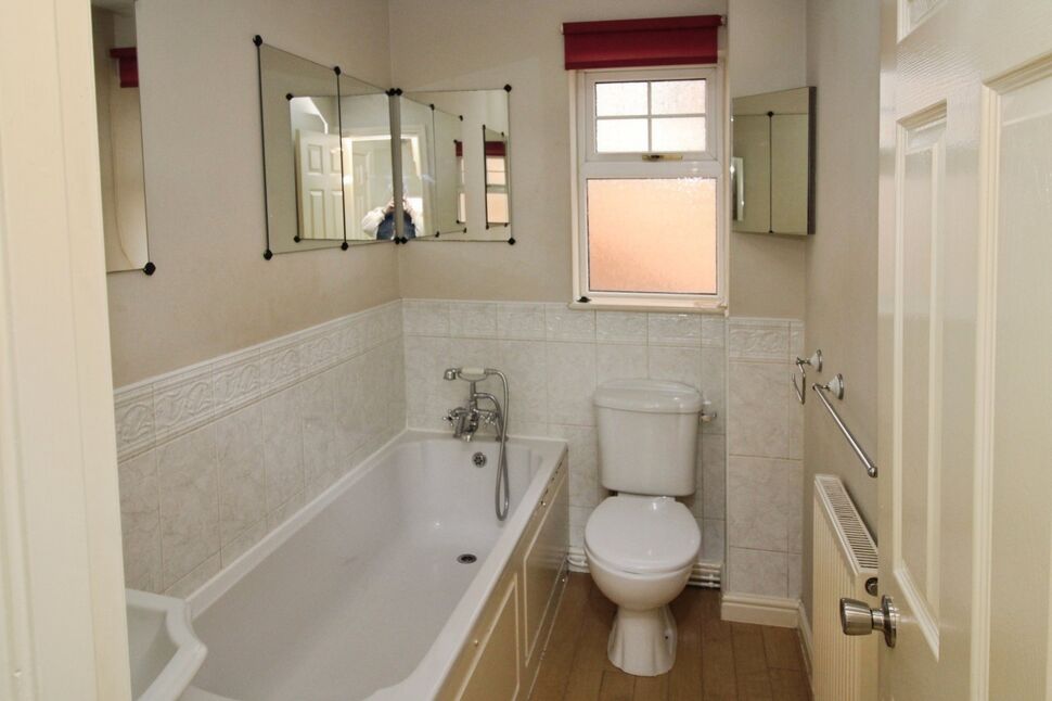 Bathroom / WC