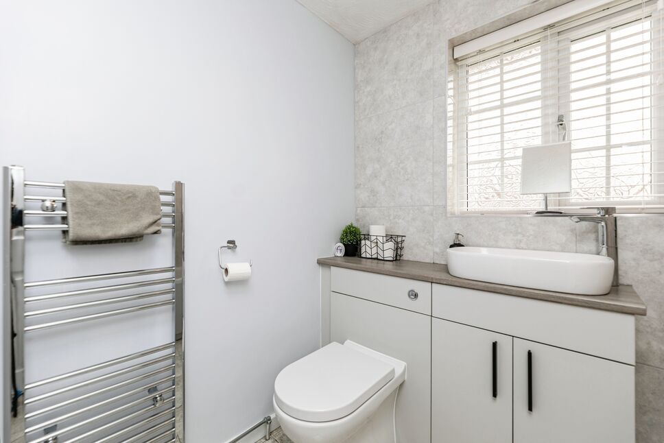 Bathroom / WC