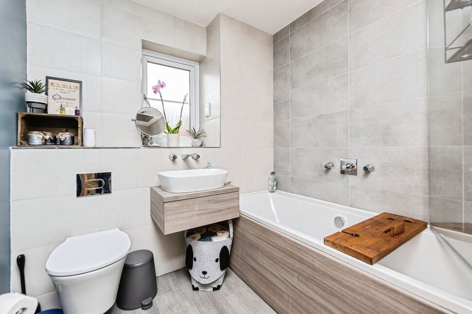Bathroom / WC