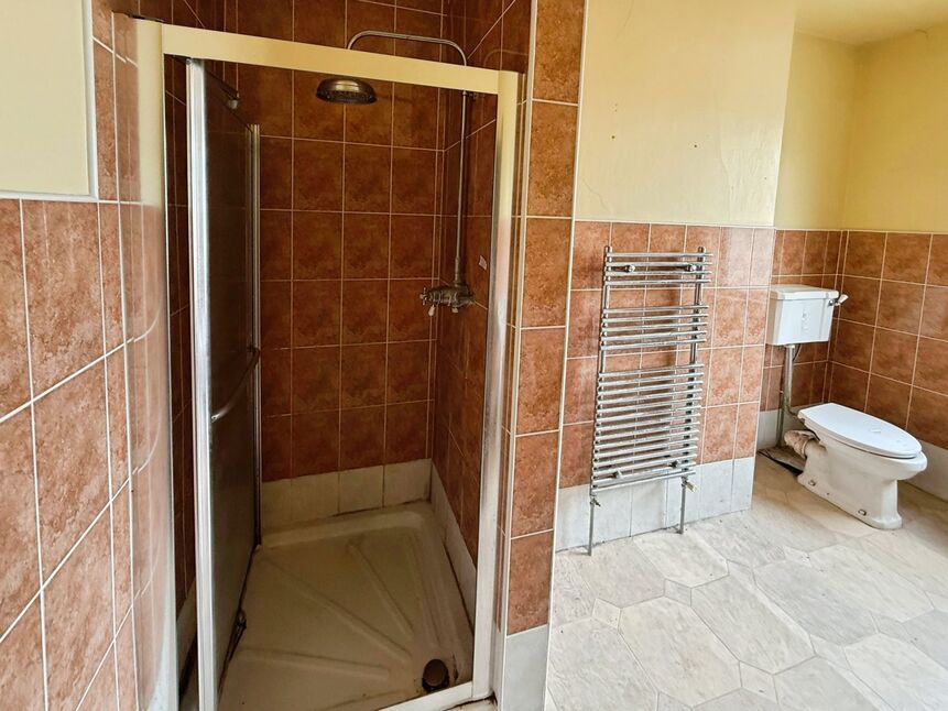 Bathroom / WC