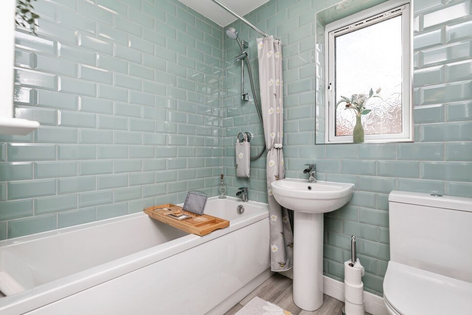 Bathroom / WC