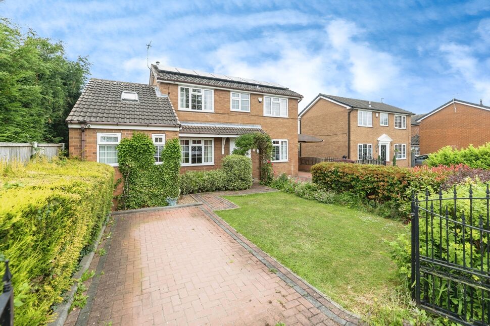 Main image of 3 bedroom Detached House for sale, Langdale Drive, Low Ackworth, West Yorkshire, WF7