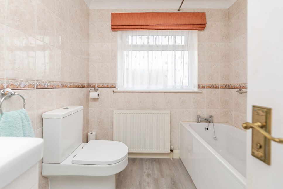 Bathroom / WC