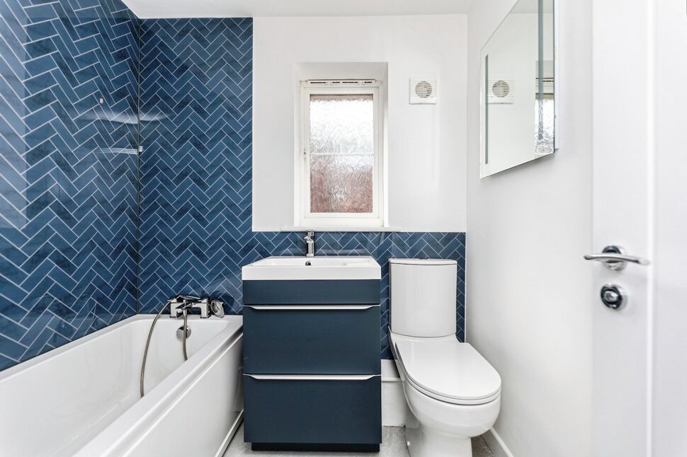 Bathroom / WC