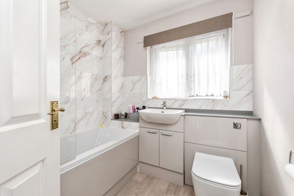 Bathroom / WC