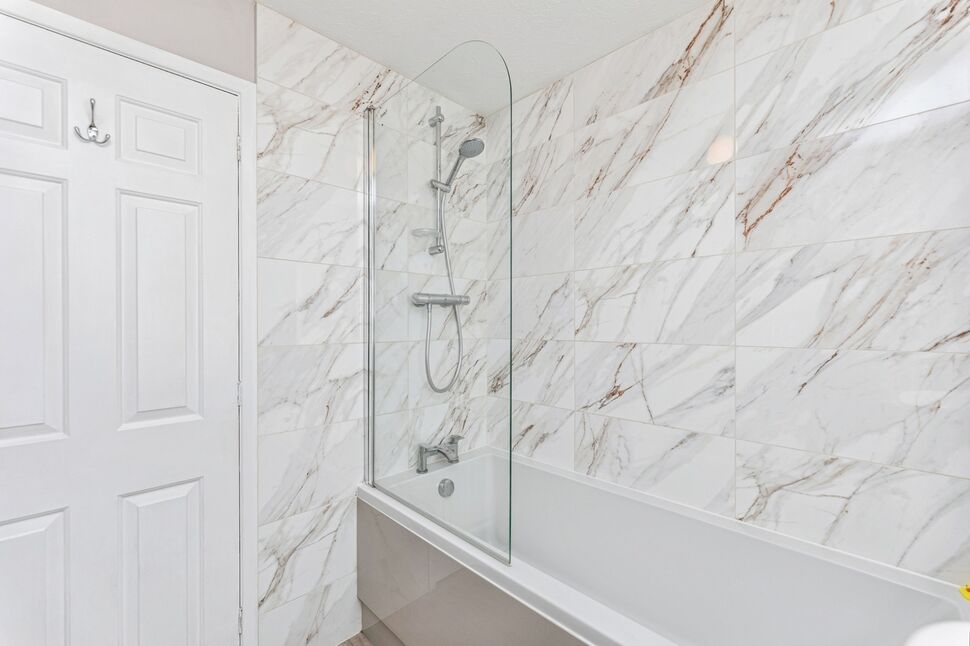 Bathroom / WC
