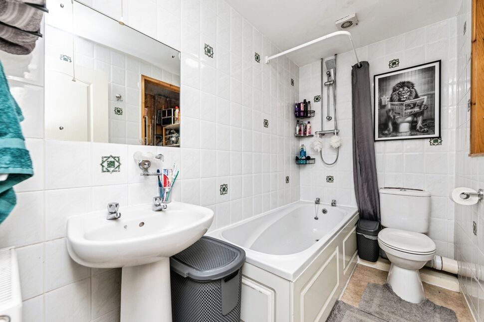 Bathroom / WC