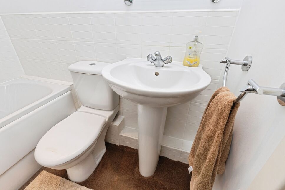 Bathroom / WC