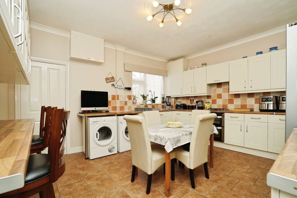 Dining Kitchen