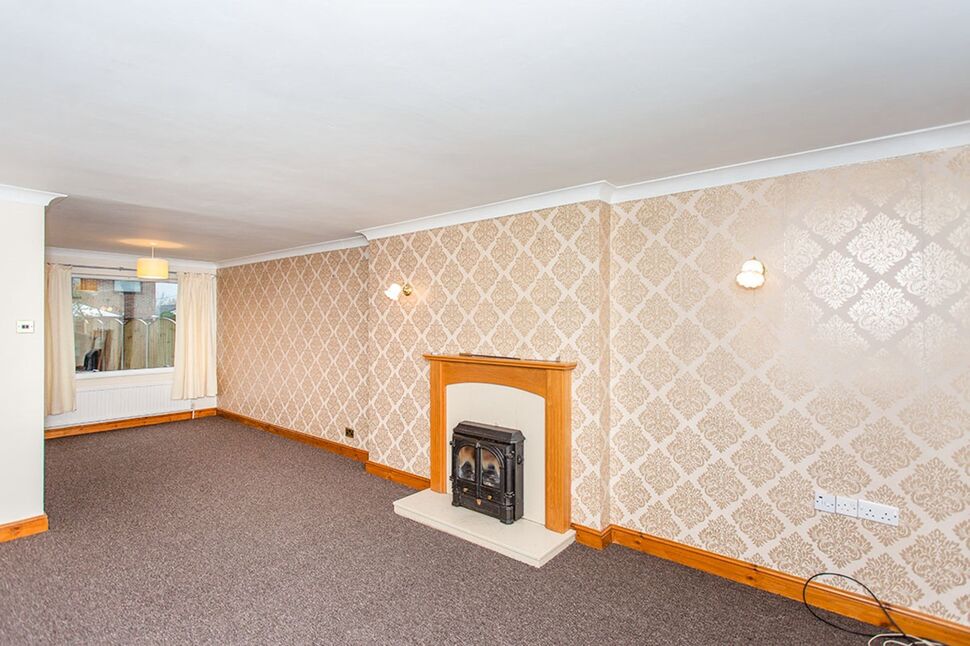 Lounge / Dining room