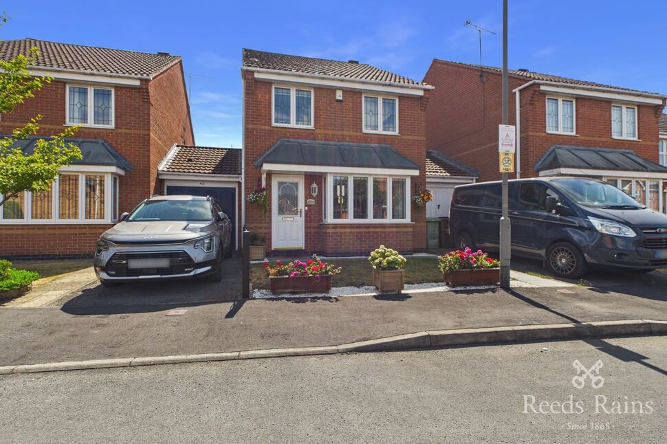 Main image of 3 bedroom Link Detached House to rent, Cavendish Avenue, Pontefract, West Yorkshire, WF8