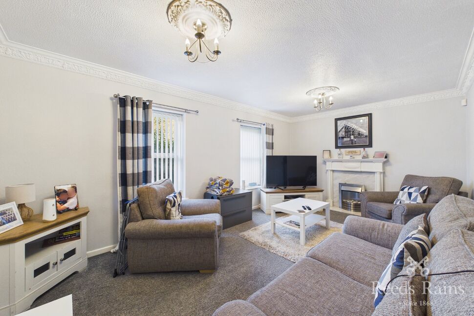 1 bedroom Flat for sale