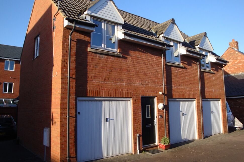 Main image of 2 bedroom  House to rent, Camomile Walk, Portishead, Bristol, BS20