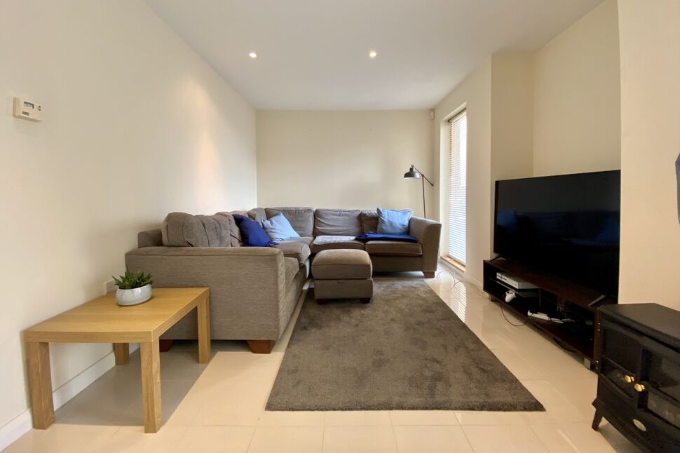 Lounge / Dining Room