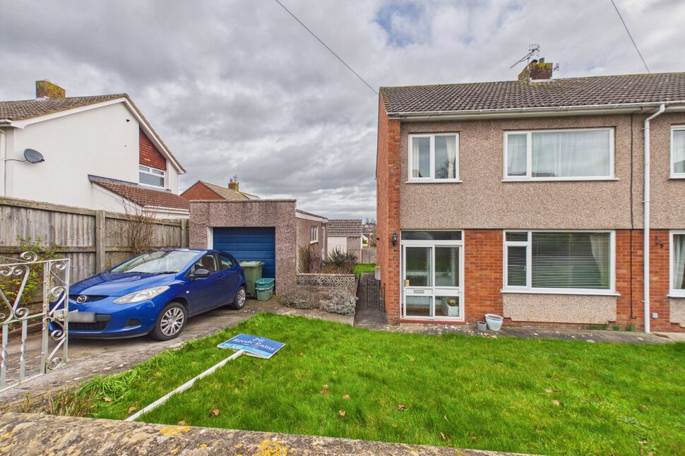 Main image of 3 bedroom Semi Detached House to rent, Davin Crescent, Pill, Bristol, BS20