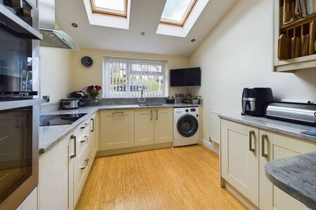 The Garstons, 3 bedroom Detached House for sale, £425,000