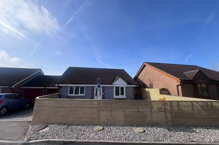 Brock End, 3 bedroom Link Detached Bungalow for sale, &pound;390,000
