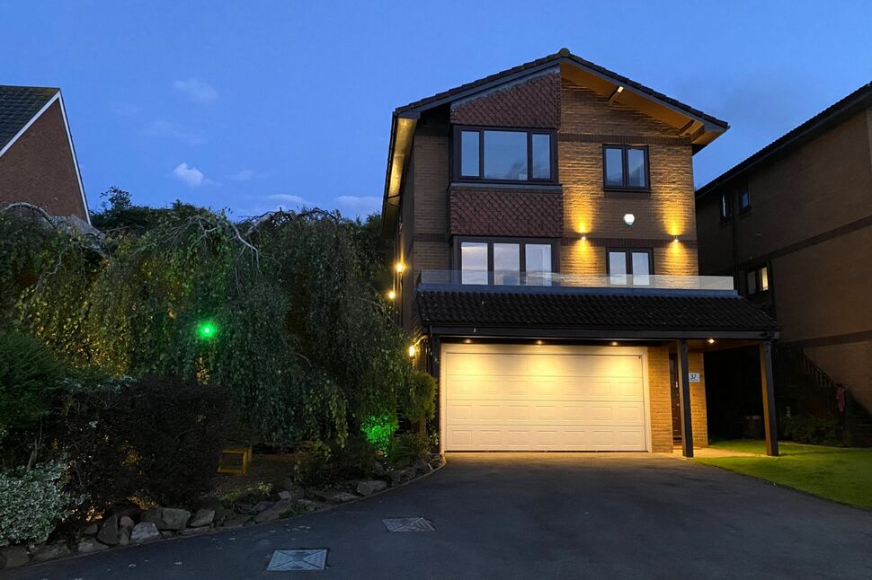 4 bedroom Detached House for sale, Drakes Way, Portishead, BS20 £700,000