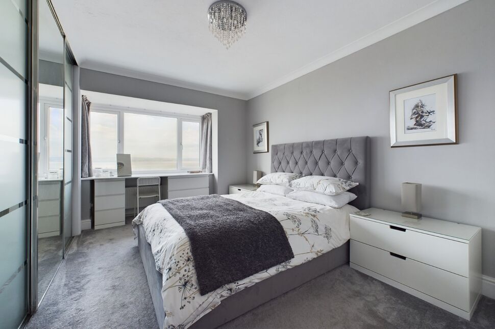 4 bedroom Detached House for sale, Drakes Way, Portishead, BS20 £700,000