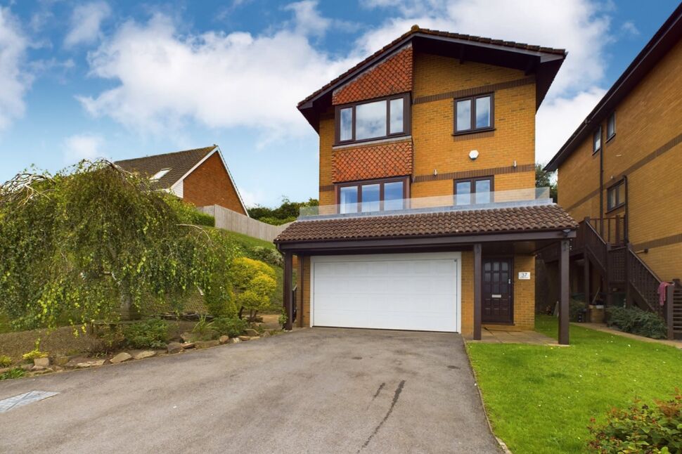 4 bedroom Detached House for sale, Drakes Way, Portishead, BS20 £700,000