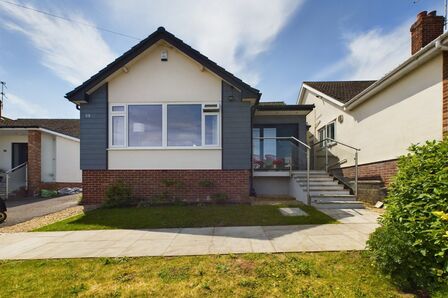 3 bedroom Detached Bungalow to rent