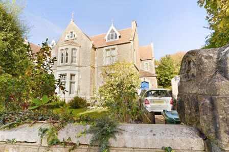 2 bedroom  Flat for sale