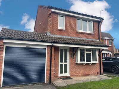3 bedroom Detached House to rent