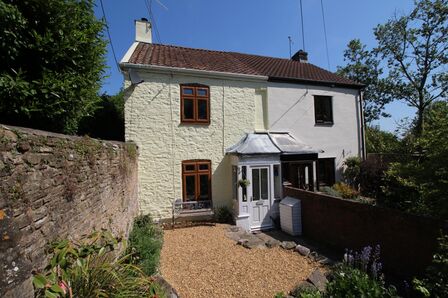 West Hill, 2 bedroom Semi Detached House for sale, £299,000