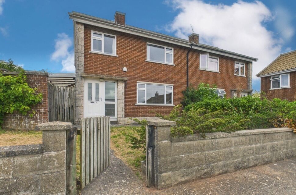 Main image of 3 bedroom Semi Detached House to rent, Channel View Road, Portishead, Somerset, BS20